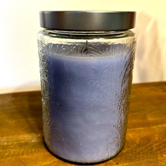 Susan Jacobs NEW Home Fragrance Candle Ocean Breeze - Picture 2 of 4